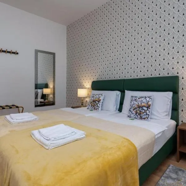 Aurora Rooms B&B Pula, hotel u Puli