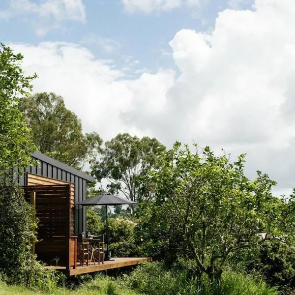 The Nest, Tiny House With a View. Byron Hinterland，巴里納的飯店