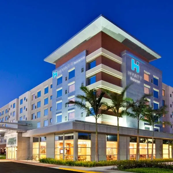 Hyatt House Fort Lauderdale Airport/Cruise Port, hôtel à Dania Beach