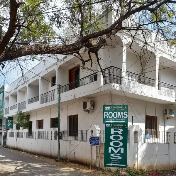 THE ALP HOTEL Bypass Road, hotel din Madurai