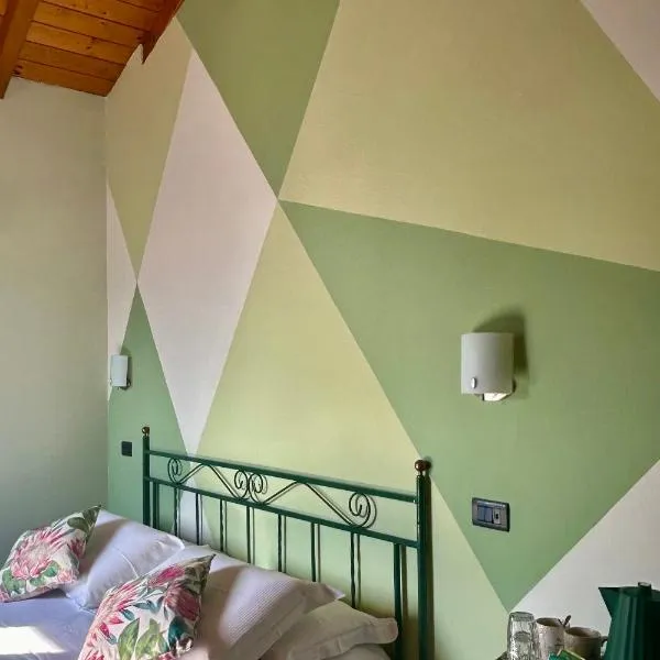 Dependance Pesce d'Oro: Cannobio'da bir otel