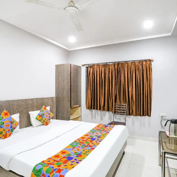 FabHotel Sun Om, hotell i Raipur