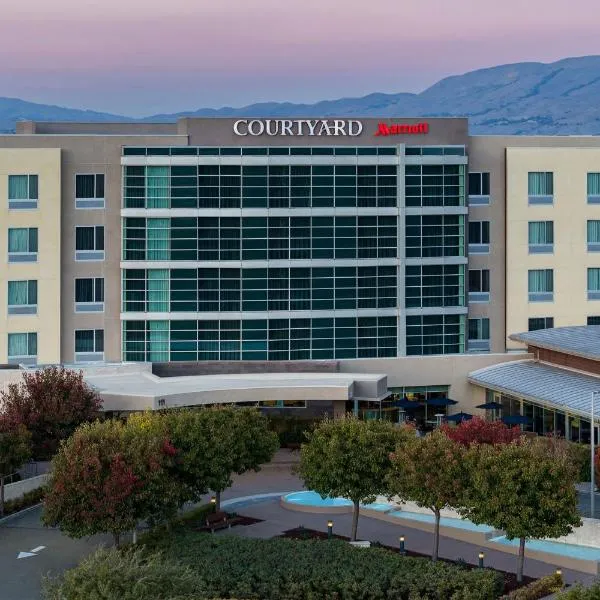 Courtyard by Marriott San Jose North/ Silicon Valley, hotelli kohteessa San Jose