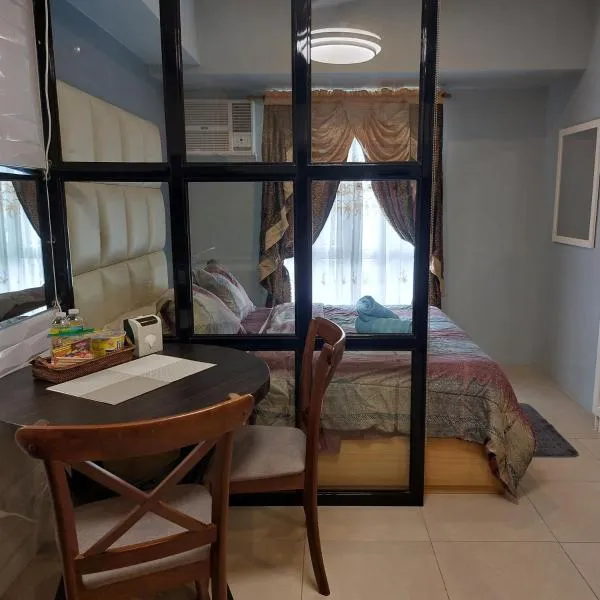 Cozy & Affordable flat in Cebu IT Park Avida Towers Riala T2517, hotelli Cebussa