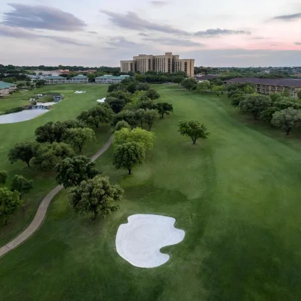 The Ritz-Carlton Dallas, Las Colinas, hotel in Arlington