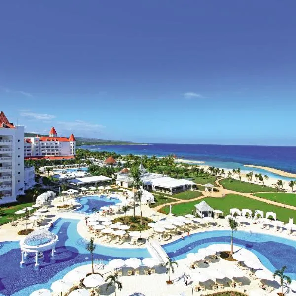 Bahia Principe Luxury Runaway Bay - Adults Only All Inclusive, hotel a Runaway Bay