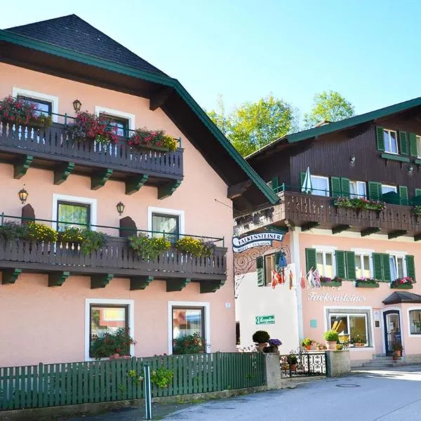 Hotel-Pension Falkensteiner, хотел в Санкт Гилген