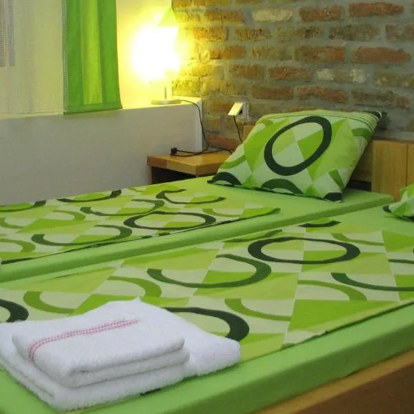 Santa Maria Apartment, hotell sihtkohas Sremski Karlovci