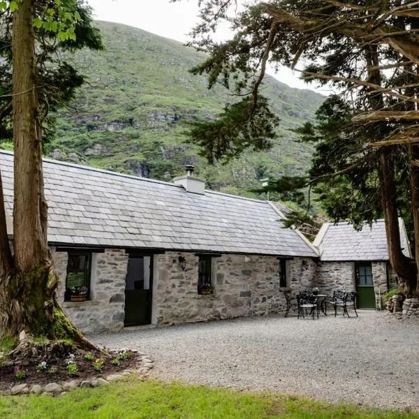 Gap of Dunloe Shepherd's Cottage, hótel í Killarney