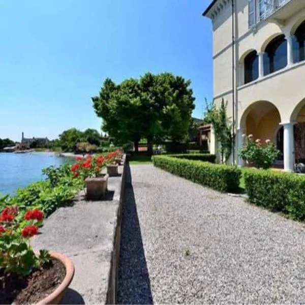 Appartamento LAGO, hotel din Toscolano Maderno