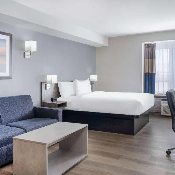 Microtel Inn & Suites by Wyndham Kanata Ottawa West, hotel em Ottawa