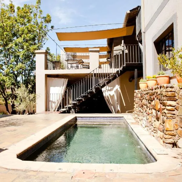 Olive Grove Guesthouse, hotel i Windhoek