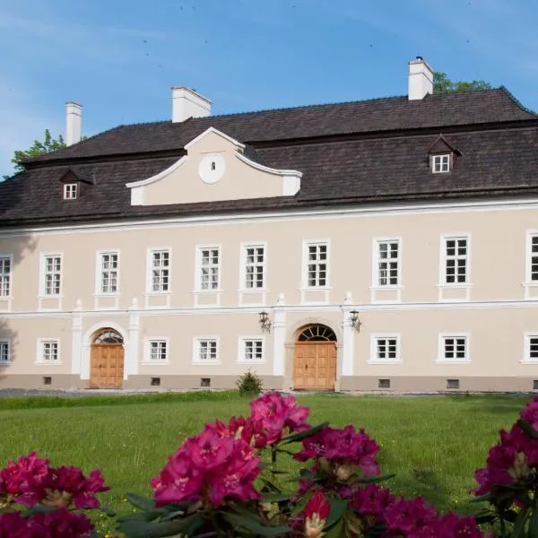 Zámek Jeseník Nad Odrou, hótel í Suchdol nad Odrou