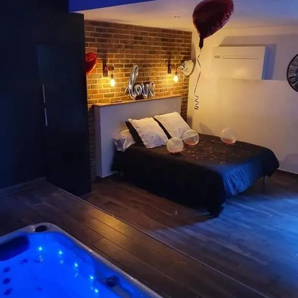 chambre romantique avec spa privatif, хотел в Мобюж