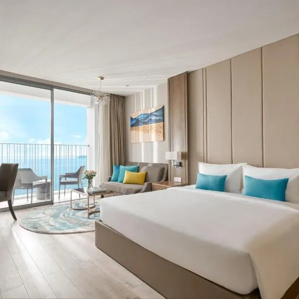 OCEANFRONT SUITES NHA TRANG, hotel v Nha Trang