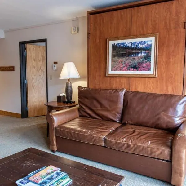 1bd SUITE 504 Perfect Location with Pool and Hot Tub, hotel Crested Butte-ban