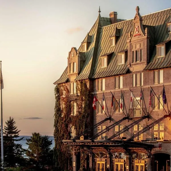 Fairmont Le Manoir Richelieu โรงแรมในลามัลแบ