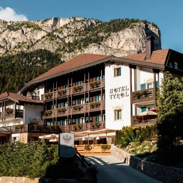 Hotel Tyrol: Selva di Val Gardena'da bir otel