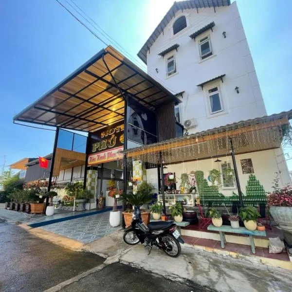 Phú Gia Hotel Bảo Lộc, хотел в Бао Лок