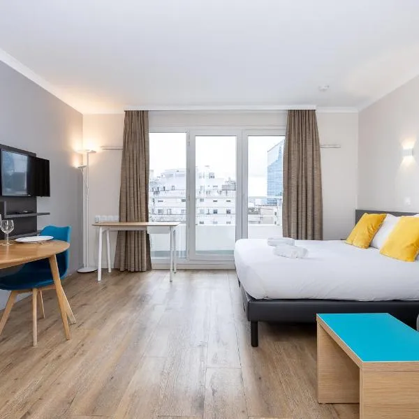 Star Of Life, hotell i Courbevoie