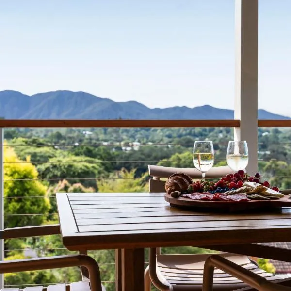 Bellingen Mountain View Cottage, hotel v destinaci Nambucca Heads