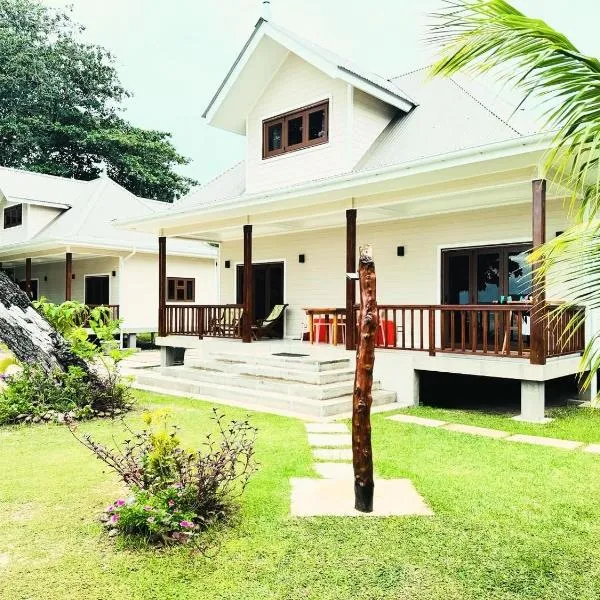 Digwa Beach Chalet, hotel din La Digue