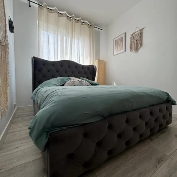 Apartament Kiekrz, готель у місті Пжезмєрово