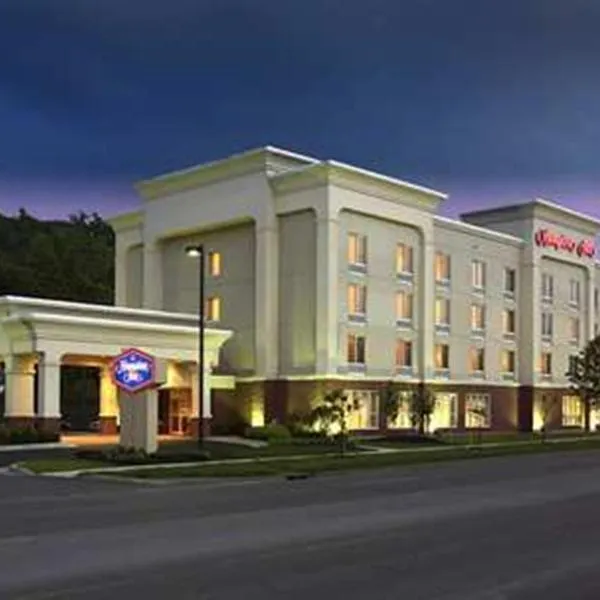 Hampton Inn Ithaca, hotel u gradu 'Ithaca'