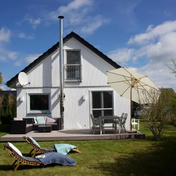 Ferienhaus am Hafen Zingst, hótel í Zingst