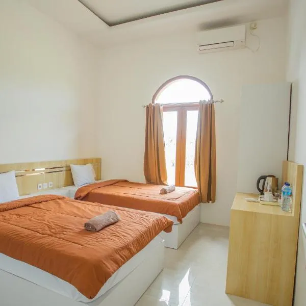 De Luna Guest House, hotel in Mataram