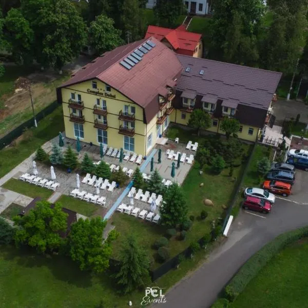 Hotel Dobsi, hotel din Bazna