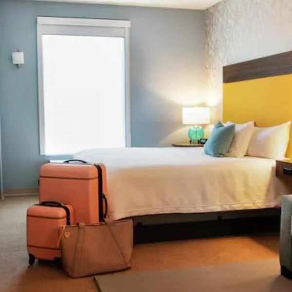 Home2 Suites By Hilton Grand Rapids Northeast, hotel di Grand Rapids