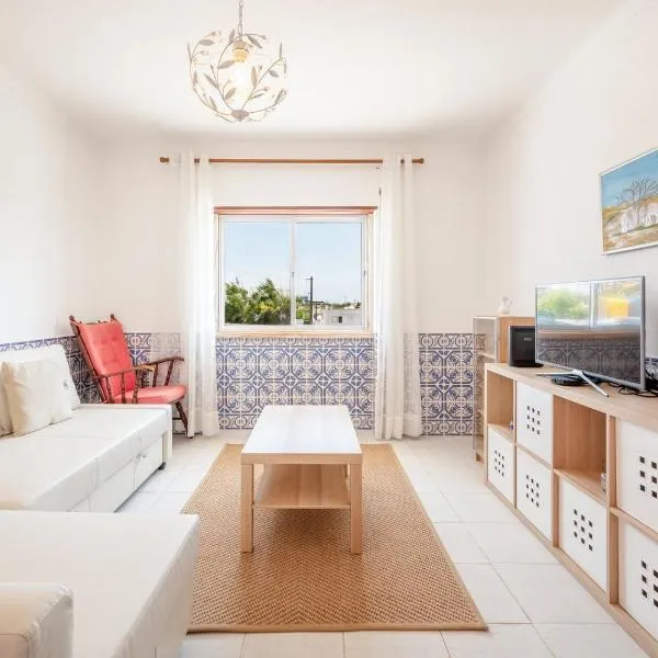 GuestReady - Floral Ericeira residence, hotel en Ericeira