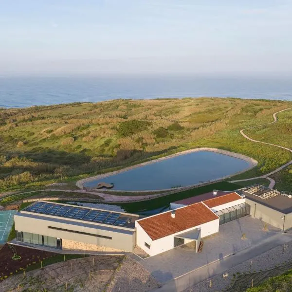 CNS Santa Cruz - Movement & Nature House, hotel v mestu Lourinhã