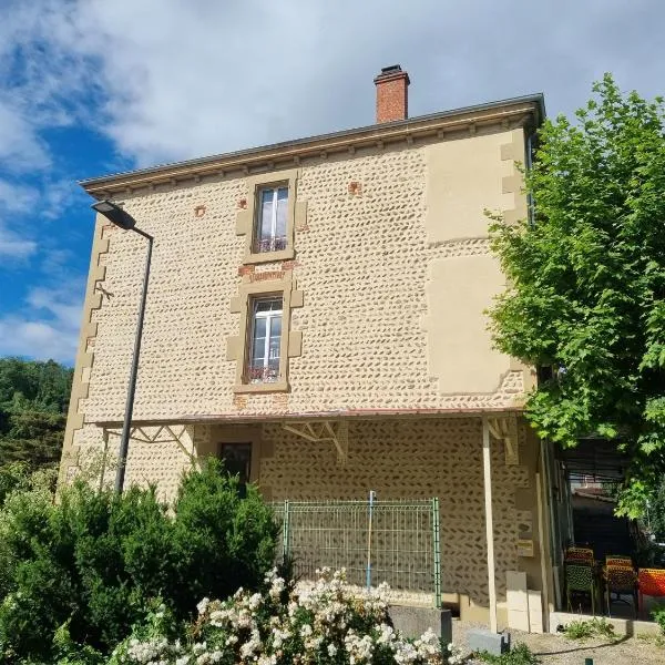 La Maison Lourégo-HORTENSIA, hotel a Hauterives