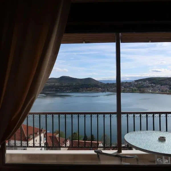 Deluxe View Kastoria- 4Bedrooms, hotell i Kastoria