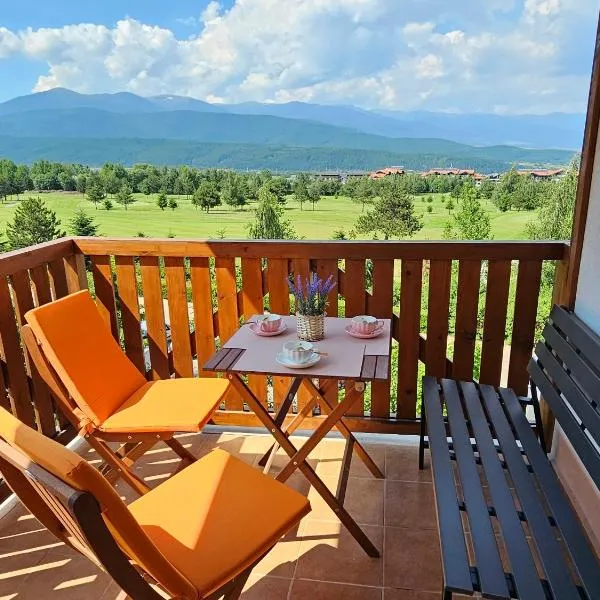 Green Peaks Suite in Pirin Golf & County Club, Hotel in Разлог