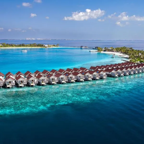 OBLU SELECT Lobigili - Premium All-Inclusive with Free Transfers, hotel in Male City