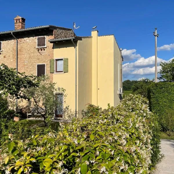 Casa Carlotte - Lago di Garda, hotell i Lazise