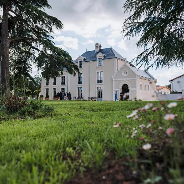 Domaine de l'Ecorcerie, готель у місті Пуатьє