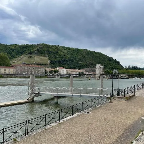 La Batellerie, vue sur Rhône, מלון Tain-l'Hermitage