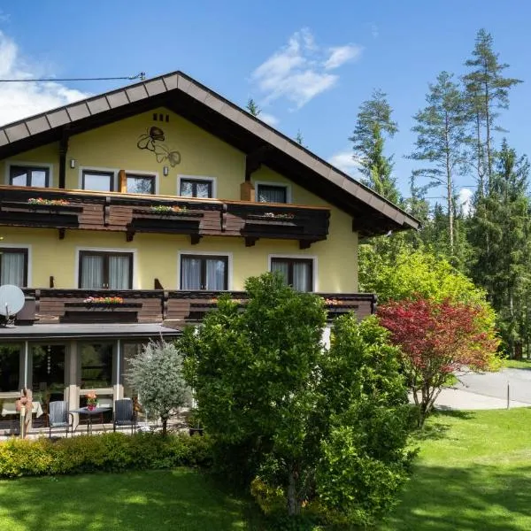 Pension Fischinger, khách sạn ở Pörtschach am Wörthersee