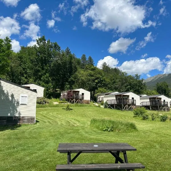 Camping Les Framboiseilles, hotel sa La Martre