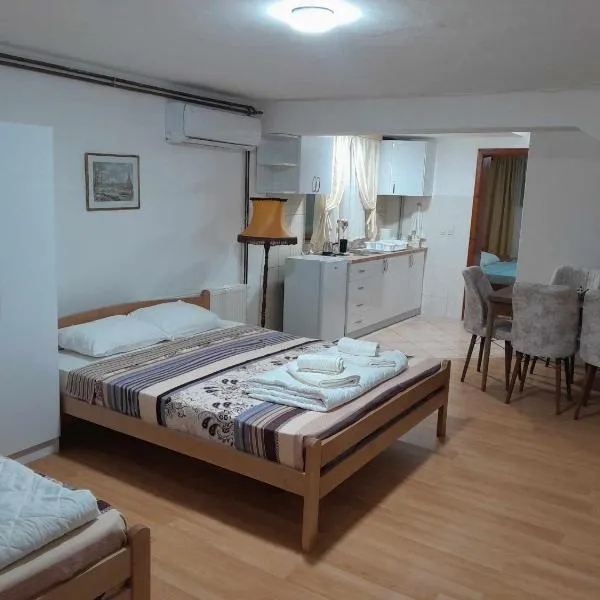 Goshevski Apartment، فندق في ستار دوجران