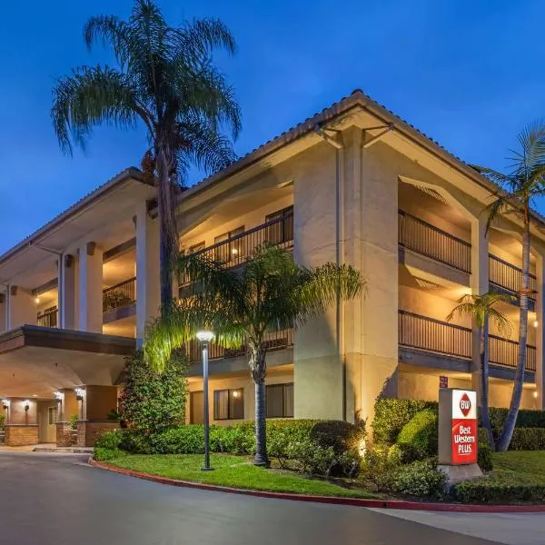 Best Western Plus Orange County Airport North, hotel v destinaci Santa Ana