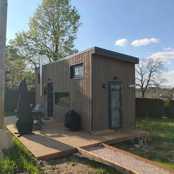 Tiny House à Champdray La Ty Vosg'Breizh, מלון ברמירמון