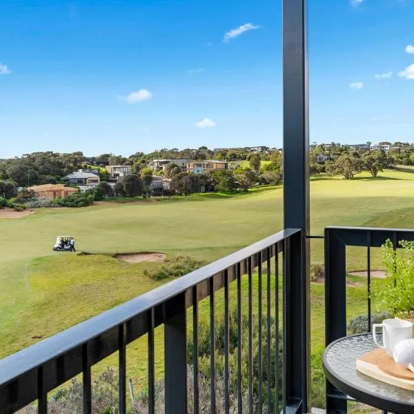 Moonah Links Apartments - Fairway Views, Golf, Hot Springs, hotel Fingal