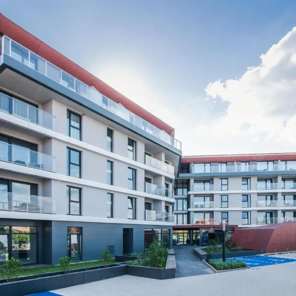 Apartamenty Premium N11 Mikołajki - Destigo Hotels: Mikołajki şehrinde bir otel