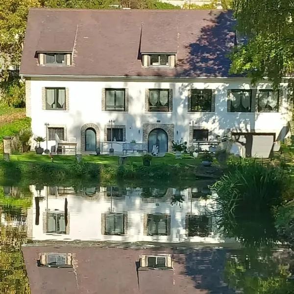 Gite au Reflet d'Auvers, hotel in Cergy