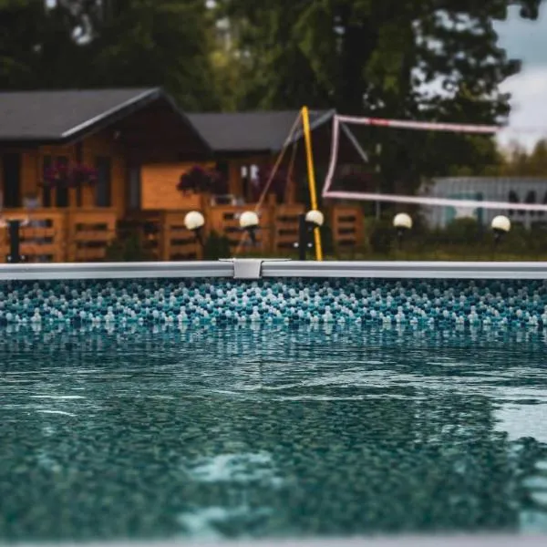 DOMKI POD DĘBEM, hotel u gradu 'Kołobrzeg'